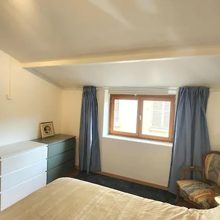 Townhouse Proche De Paris Chaville